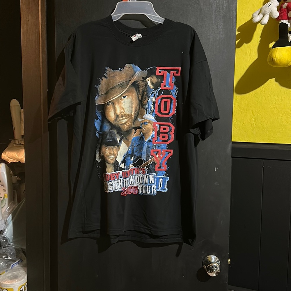 Toby Keith 2005 Official Tour tee sz XXL